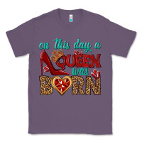 Lavender on this day a queen was born Classic Tee - BundleAndBundleShop