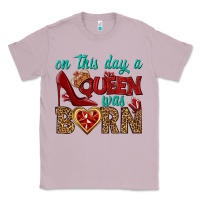 Lilac on this day a queen was born Classic Tee - BundleAndBundleShop