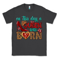 Smoke on this day a queen was born Classic Tee - BundleAndBundleShop