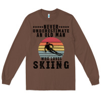 Chestnut Never Underestimate An Old Man Who Loves Skiing Long Sleeve Tee - Bettercallsaul