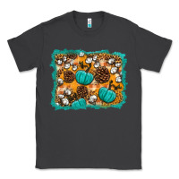 Smoke fall pumpkin distressed background Classic Tee - BundleAndBundleShop
