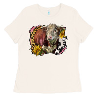 Bone hereford bull western background Ladies Tee - LillyAllenDesigns