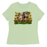 Matcha hereford bull and heifer with sunflowers Ladies Tee - LillyAllenDesigns