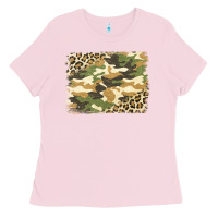 Bubblegum Pink leopard camo pattern background Ladies Tee - Jasminsmagicworld