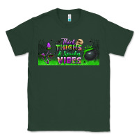 Sports Green thick thighs and spooky vibes libbey glass Classic Tee - BundleAndBundleShop
