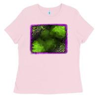 Bubblegum Pink leopard halloween background Ladies Tee - Jasminsmagicworld