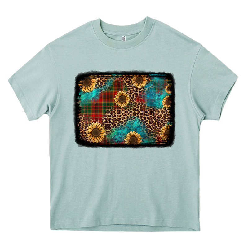 Christmas Sunflowers And Buffalo Plaid Background Heavy Core Tee by Jasminsmagicworld | Teevron