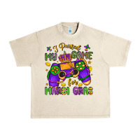 Sandshell i paused my game for mardi gras Urban Heavy Tee - LillyAllenDesigns