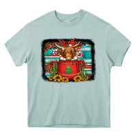 Arona hot coco christmas highland cow with background Heavy Core Tee - Jasminsmagicworld
