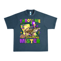 Midnight Navy throw me something mister louisiana mardi gras Urban Heavy Tee - LillyAllenDesigns