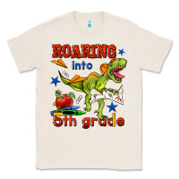 Natural roaring into 5th grade Classic Tee - BundleAndBundleShop