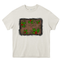 Cream christmas plaid leopard mistletoe background Heavy Core Tee - BarkalooDesign