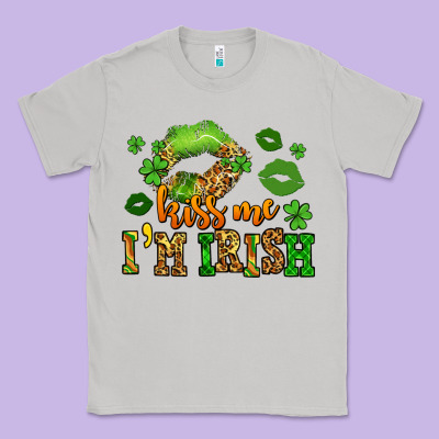 Kiss Me Im Irish St Patricks Lip Stain Classic Tee Designed By Lillyallendesigns