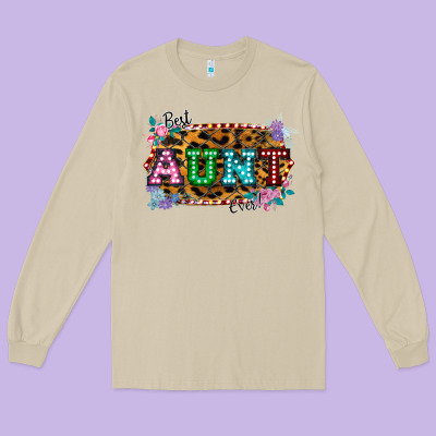 Best Aunt Ever! Long Sleeve Tee Designed By Bettercallsaul