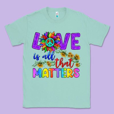 Love İs All That Matters Classic Tee Designed By Bundleandbundleshop