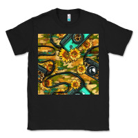 Black Leopard Digital Camera And Sunflowers With Camouflage Seamless Pattern Classic Tee - BundleAndBundleShop