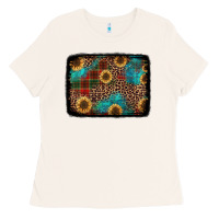 Bone christmas sunflowers and buffalo plaid background Ladies Tee - Jasminsmagicworld