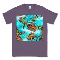 Lavender Mama Bear Hunting Fish With Leopard Seamless Pattern Classic Tee - BundleAndBundleShop
