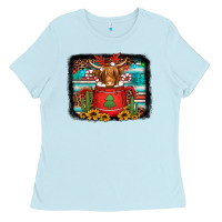 Hot Coco Christmas Highland Cow With Background Ladies Tee | Teevron