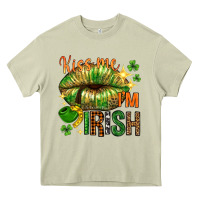 Mossy kiss me im irish with lip Heavy Core Tee - NancyCooperArtShop
