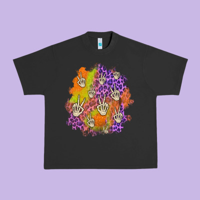 Halloween Patch Urban Heavy Tee Designed By Bundleandbundleshop