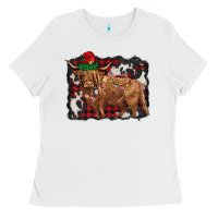 White christmas highland cow Ladies Tee - BarkalooDesign