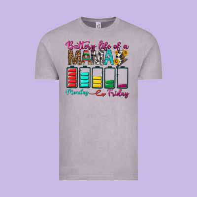 Battery Life Of A Mama Vintage Tee Designed By Bundleandbundleshop