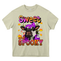 Mossy sweet and spooky halloween cow Heavy Core Tee - Jasminsmagicworld