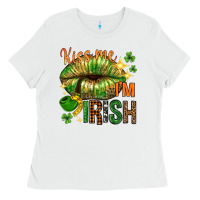 White kiss me im irish with lip Ladies Tee - NancyCooperArtShop