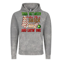 Cloud Rock torn between lookin' like a snack and eatin' one bbs Vintage Hoodie - BundleAndBundleShop