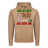 Vintage Coffee torn between lookin' like a snack and eatin' one bbs Vintage Hoodie - BundleAndBundleShop