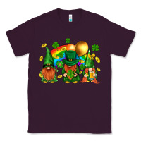 Plum st. patricks  gnomies with rainbow Classic Tee - BundleAndBundleShop