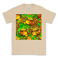Mushroom St. Patrick's pot of gold seamless pattern Classic Tee - BundleAndBundleShop