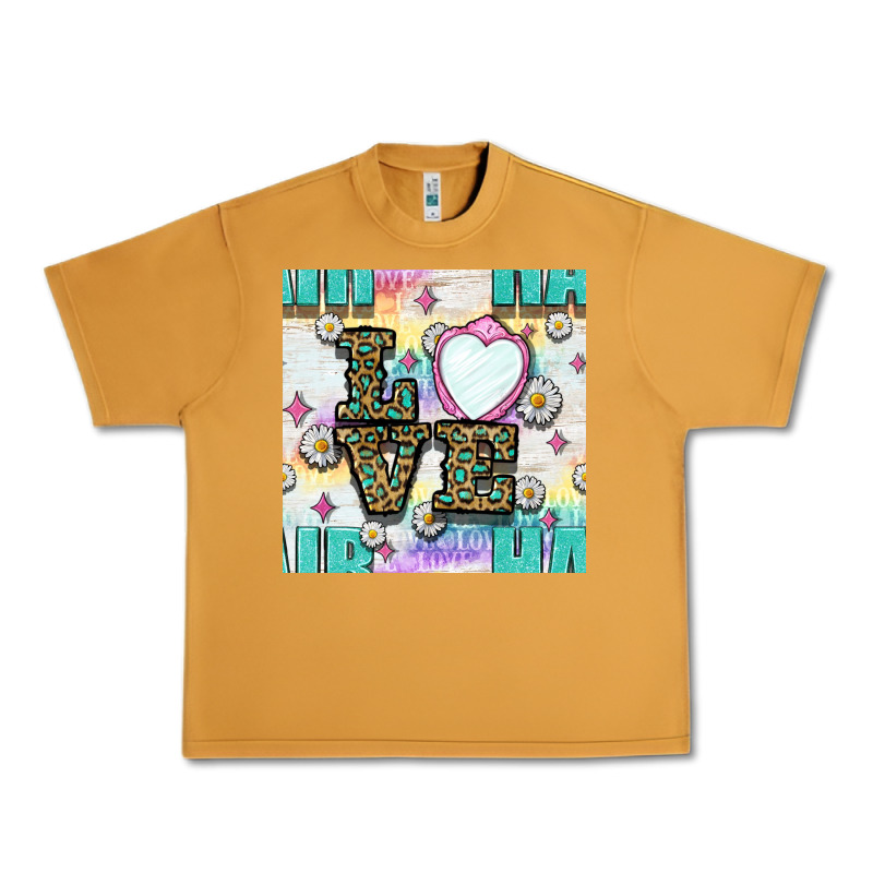 Leopard Love Hair And Mirror With Daisy Seamless Pattern Bbs Urban Heavy Tee by BundleAndBundleShop | Teevron