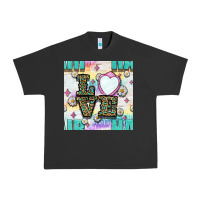 Pigment Black Leopard Love Hair And Mirror With Daisy Seamless Pattern Bbs Urban Heavy Tee - BundleAndBundleShop
