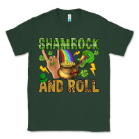 Sports Green Shamrock and roll Classic Tee - BundleAndBundleShop