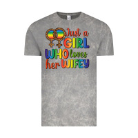 Cloud Rock Just A Girl Who Loves Her Wifey Vintage Tee - BundleAndBundleShop