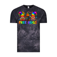 Cloud Black LGBTQ Free Hugs Gnomes Vintage Tee - BundleAndBundleShop