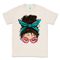Natural Messy Curly Bun Mom With Leopard Bandana Classic Tee - BundleAndBundleShop