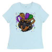Baby Blue mardi gras hat dachshund puppy Ladies Tee - RanaPortraitStore