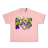 Salmon Mardi Gras Love Nurse Urban Heavy Tee - BundleAndBundleShop
