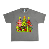 Tornado Christmas With Tennis Trees Urban Heavy Tee - BundleAndBundleShop