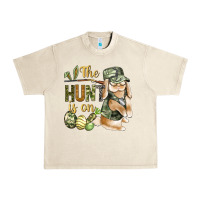 Sandshell The Hunt Is On Urban Heavy Tee - BundleAndBundleShop