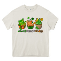 Sweet St Patricks Day Cupcake Heavy Core Tee | Teevron