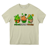 Mossy sweet st patricks day cupcake Heavy Core Tee - AdoDesignShop