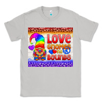 Moon Dust LGBTQ+ Love Gnomes No Bounds Tumbler Classic Tee - BundleAndBundleShop