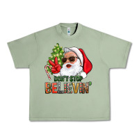 Oil Green Don't Stop Believing Santa Urban Heavy Tee - BundleAndBundleShop