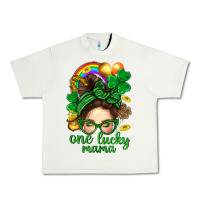Pistachio St. Patrick Messy Bun One Luck Mama With Clover Urban Heavy Tee - BundleAndBundleShop