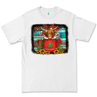 White hot coco christmas highland cow with background Premium Tee - Jasminsmagicworld