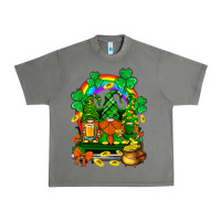 Tornado st. patricks gnomes truck with rainbow Urban Heavy Tee - BundleAndBundleShop